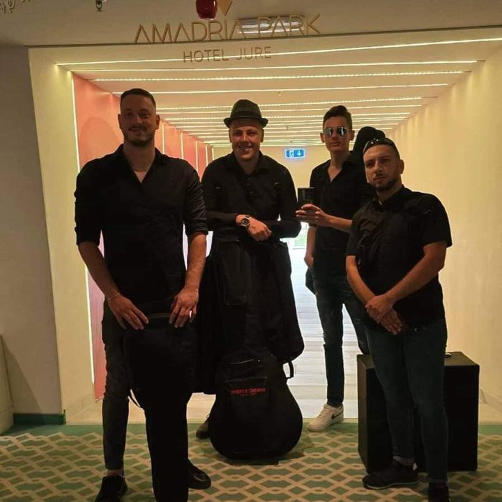 bend Škorpioni bend za vjenčanje uživo glazba za svadbene svečanosti uživo glazba za vjenčanje muzika za ceremoniju vjenčanja DJ za svadbenu zabavu DJ i bend za vjenčanja