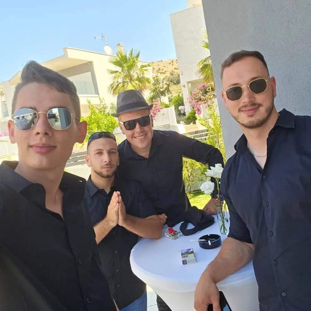 bend Škorpioni bend za vjenčanje uživo glazba za svadbene svečanosti uživo glazba za vjenčanje muzika za ceremoniju vjenčanja DJ za svadbenu zabavu DJ i bend za vjenčanja